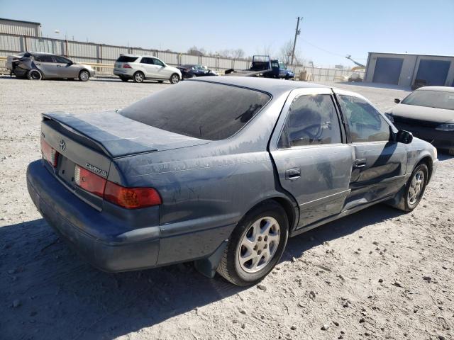 Image 3 of 2001 TOYOTA CAMRY CE 2001 with VIN JT2BG22K610559092