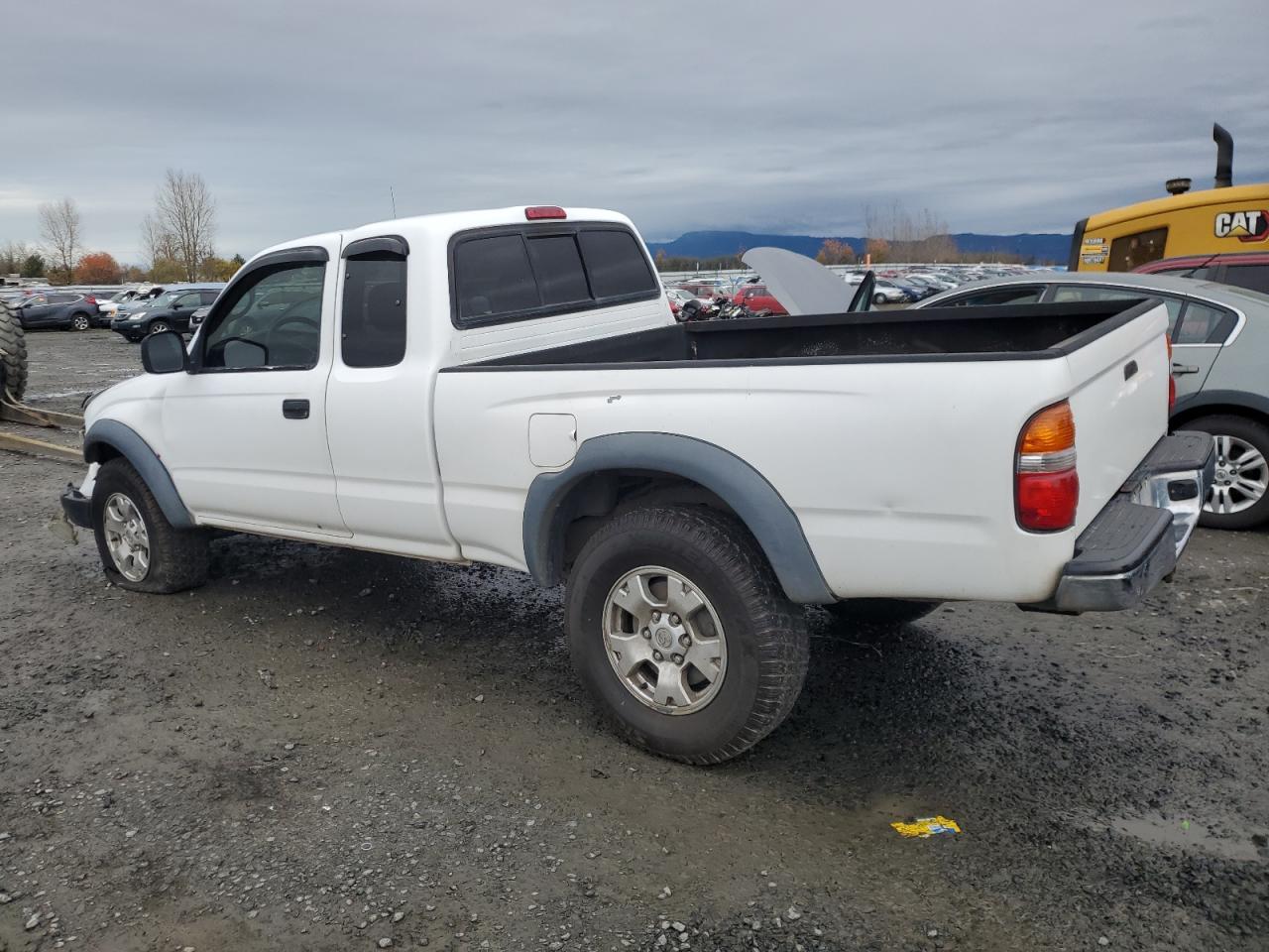 Obraz 2 z 2004 TOYOTA TACOMA XTRACAB 2004 z VIN 5TEWN72N44Z424588