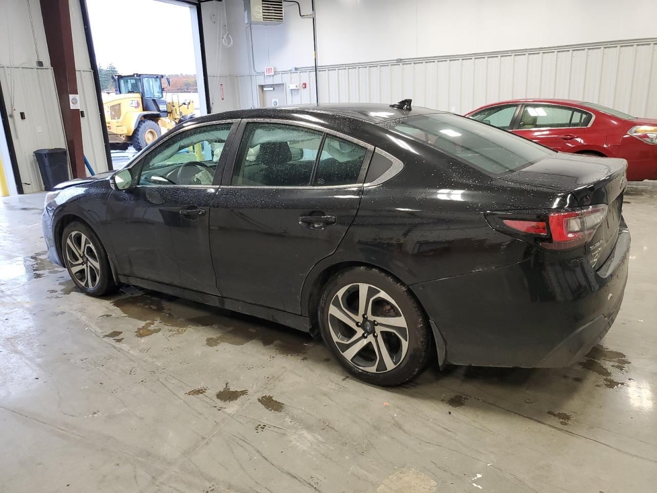 Image 2 of 2022 SUBARU LEGACY LIMITED 2022 with VIN 4S3BWAN69N3024362