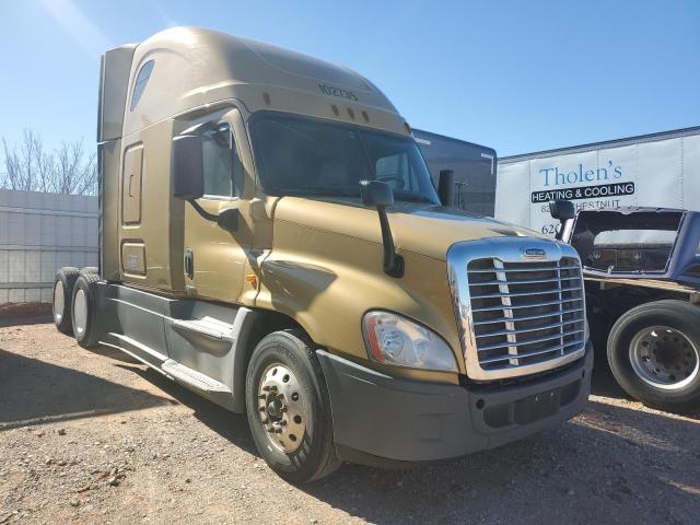 Image 1 of 2018 FREIGHTLINER CASCADIA 125  2018 with VIN 3AKJGLDR8JSHV1356