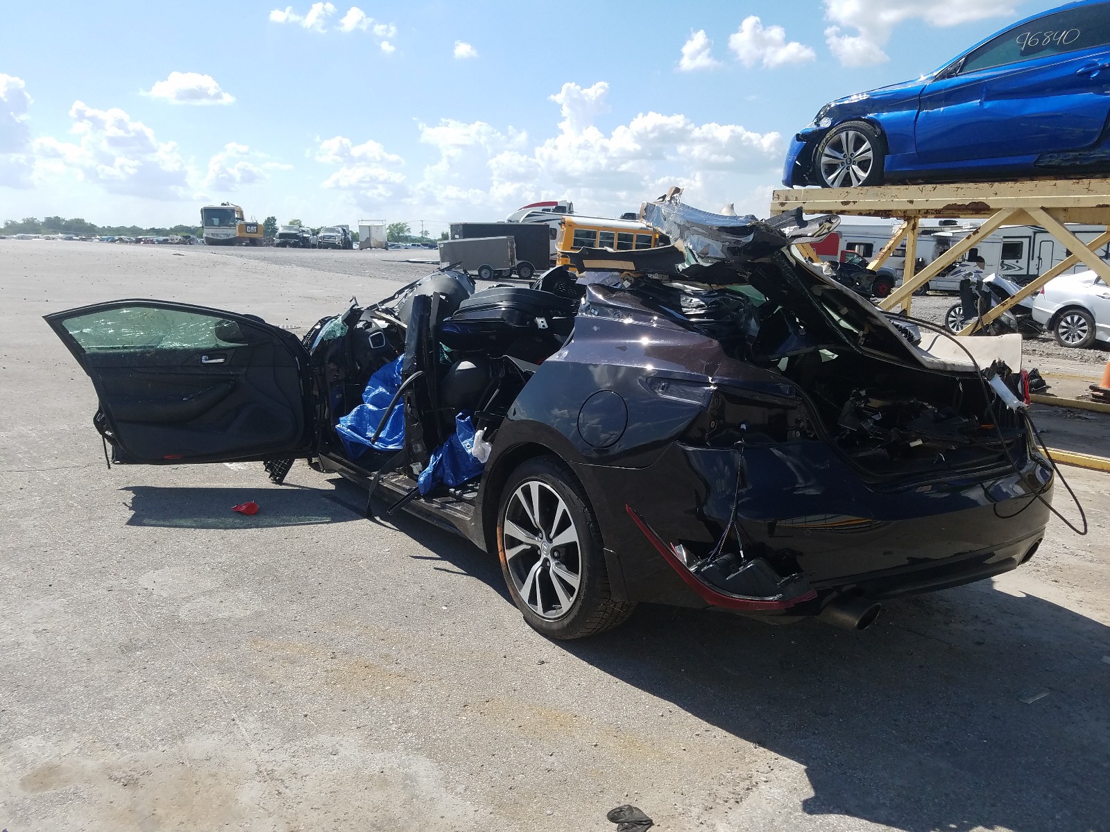 Image 3 of 2016 NISSAN MAXIMA 3.5S 2016 with VIN 1N4AA6AP4GC904917