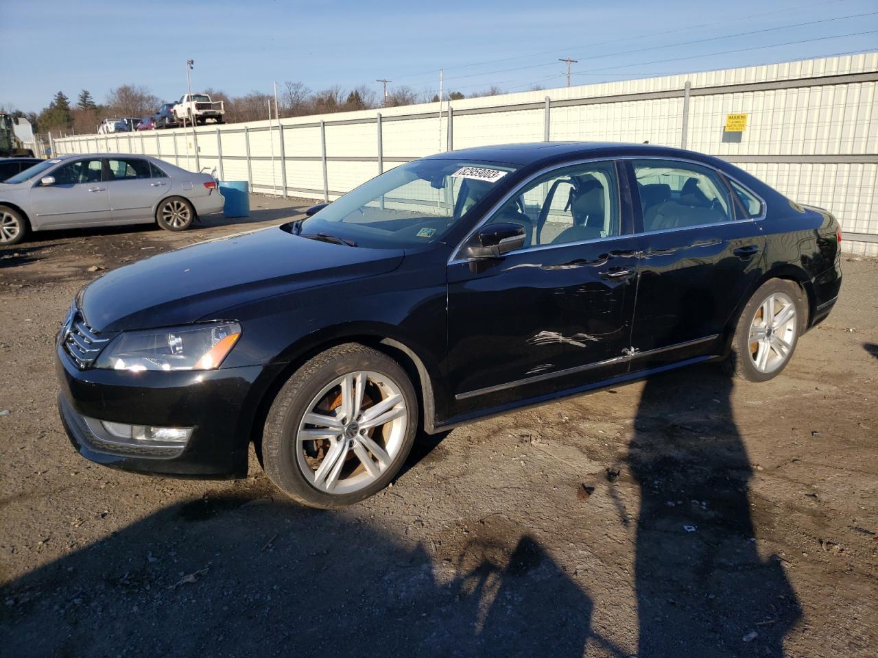 Image 1 of 2014 VOLKSWAGEN PASSAT SEL 2014 with VIN 1VWCN7A31EC021796