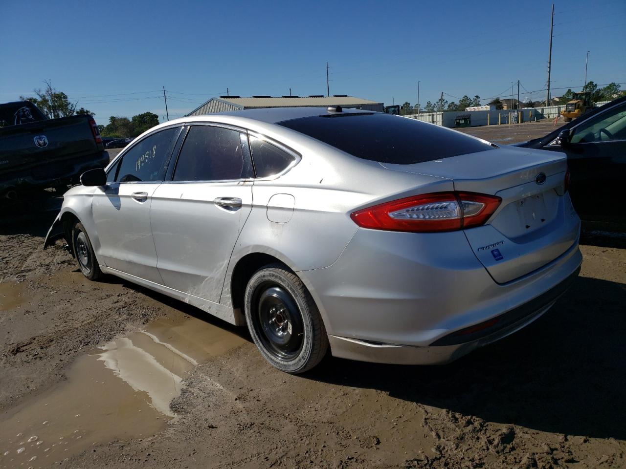 Изображение 2 2013 FORD FUSION SE 2013 с VIN 3FA6P0HR2DR203654