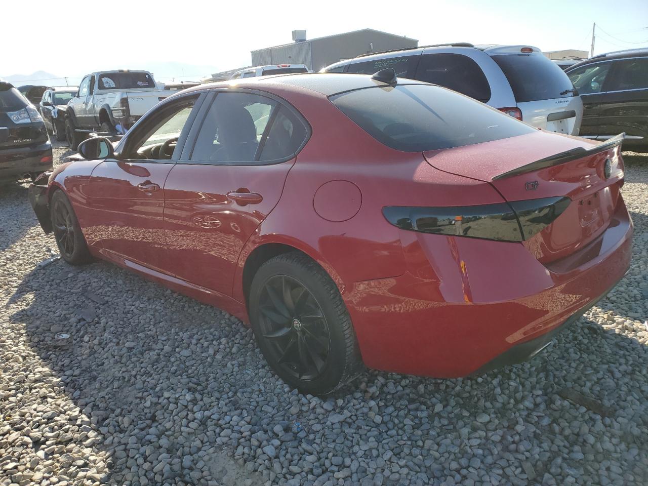 Image 2 of Alfa Romeo Giulia 2020 with VIN ZARFANAN8L7624306