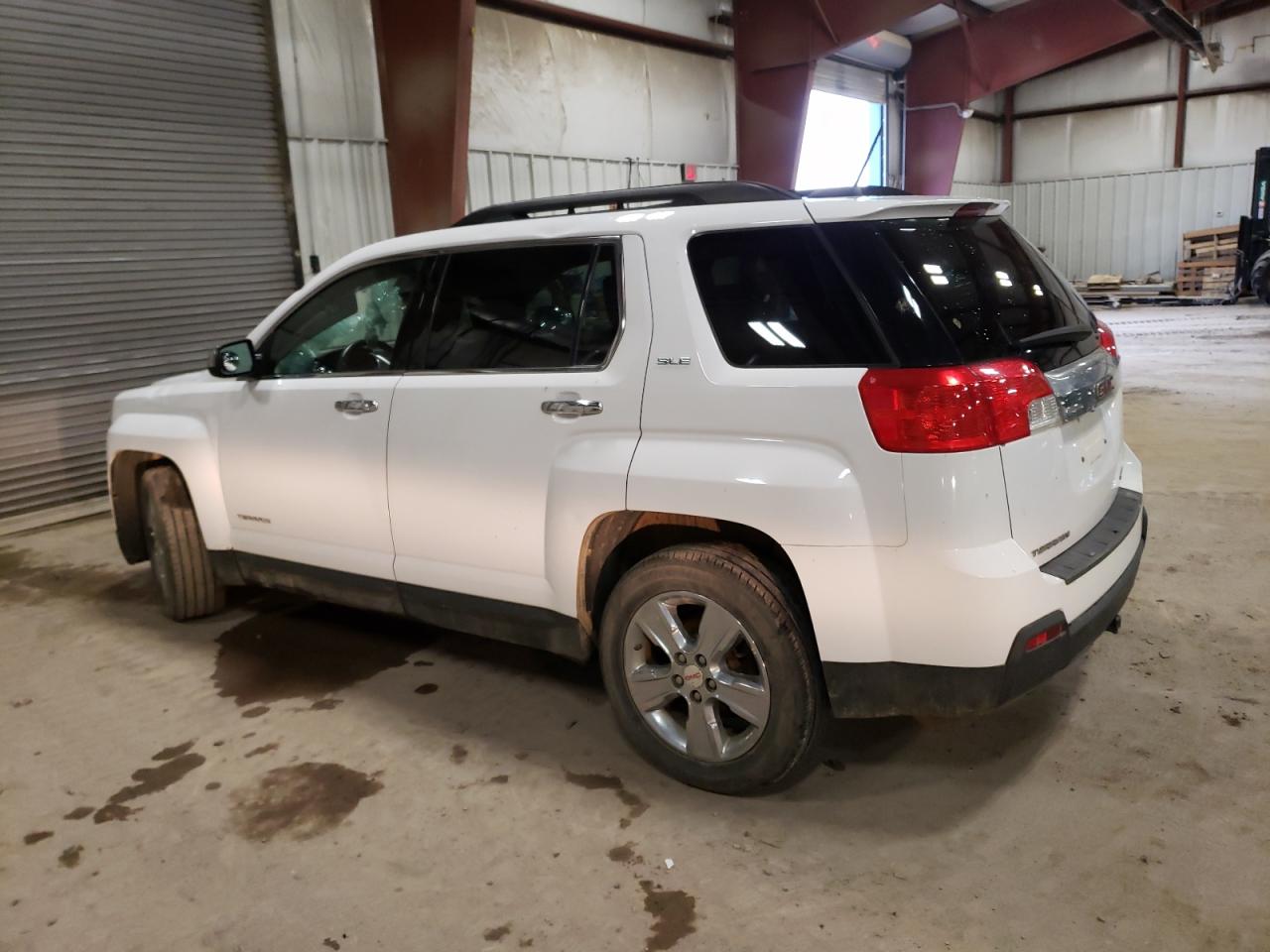 Image 2 of 2015 GMC TERRAIN SLE 2015 with VIN 2GKFLWEK9F6145752