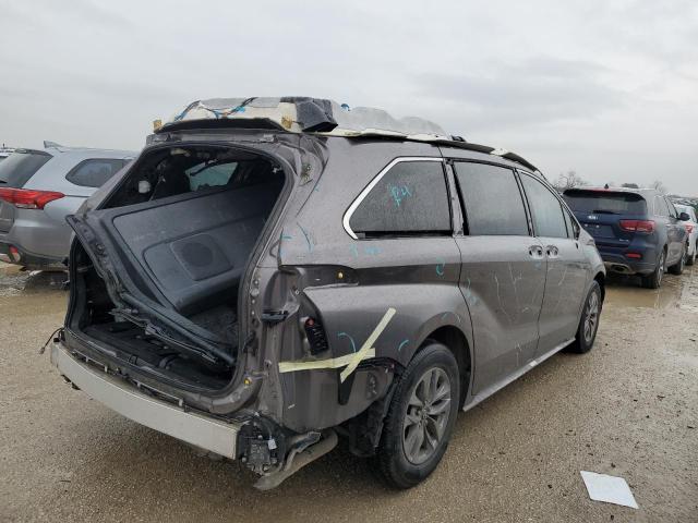 Obraz 3 z 2022 TOYOTA SIENNA XLE 2022 z VIN 5TDYRKEC0NS104323