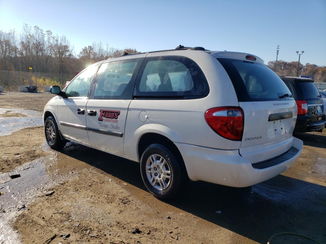 Obraz 2 z 2005 DODGE GRAND CARAVAN SE 2005 z VIN 1D4GP24R25B128804