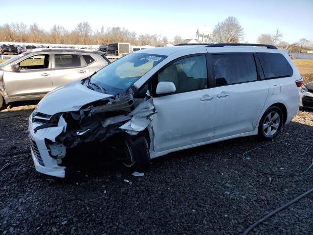 Image 1 of 2018 TOYOTA SIENNA LE 2018 with VIN 5TDKZ3DC9JS907882