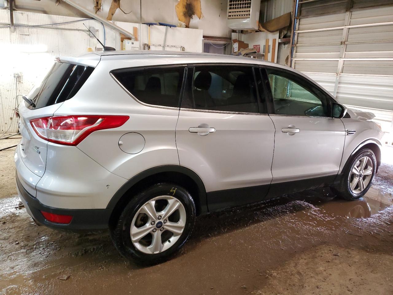 Изображение 3 2016 FORD ESCAPE SE 2016 с VIN 1FMCU9GX9GUB98293