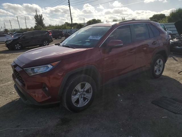 Изображение 1 2020 TOYOTA RAV4 XLE 2020 с VIN 2T3W1RFV3LC063268