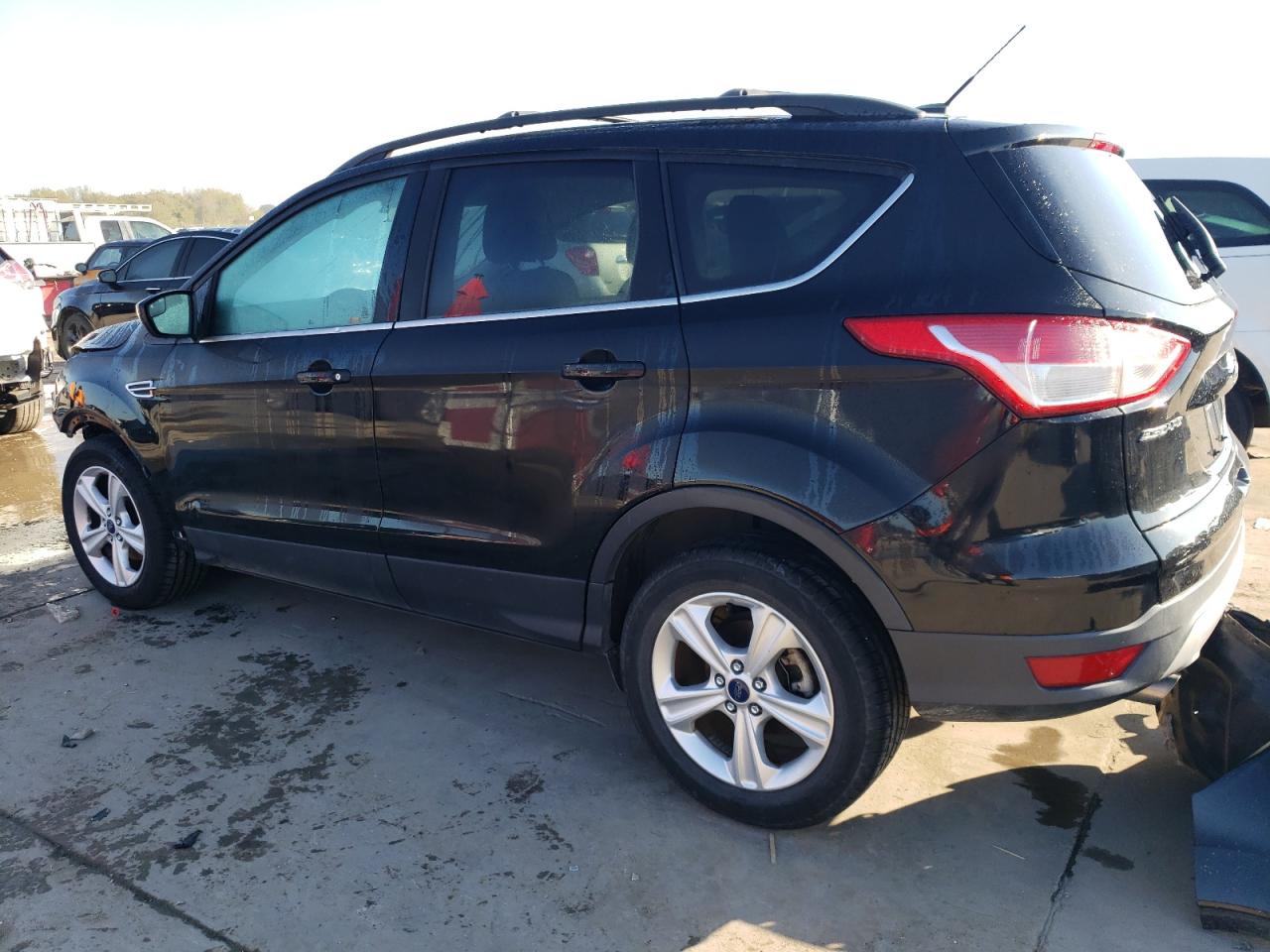 Obraz 2 z 2015 FORD ESCAPE SE 2015 z VIN 1FMCU0G73FUC42329