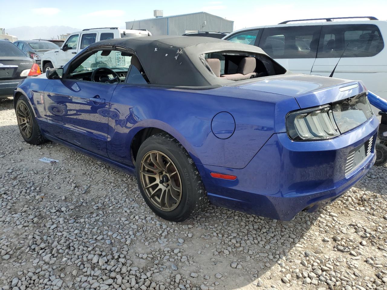 Image 2 of 2013 FORD MUSTANG  2013 with VIN 1ZVBP8EMXD5272303