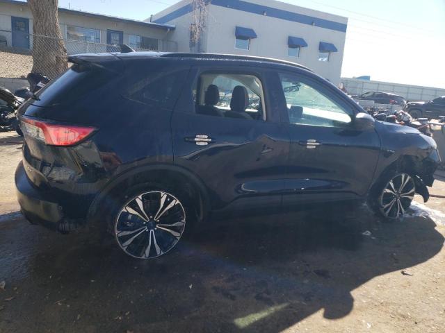 Изображение 3 2021 FORD ESCAPE SE 2021 с VIN 1FMCU9G62MUA10877