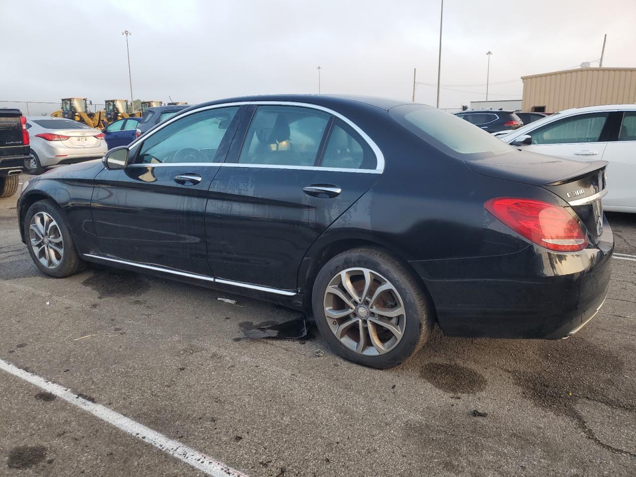 Изображение 2 Mercedes-Benz C 300 4Matic 2016 с VIN 55SWF4KB6GU115095