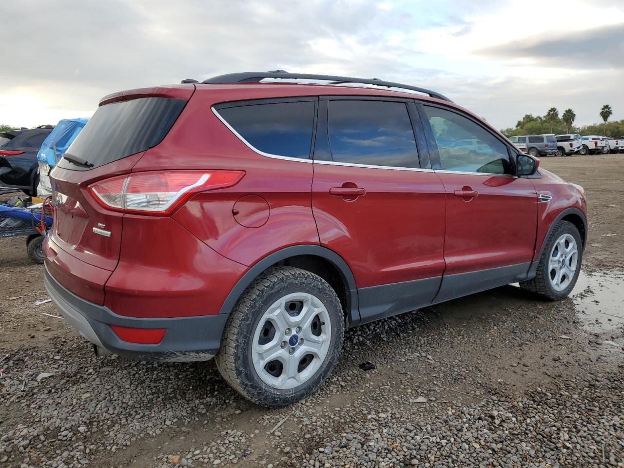 Image 3 of 2013 FORD ESCAPE SE 2013 with VIN 1FMCU0GX4DUA46736