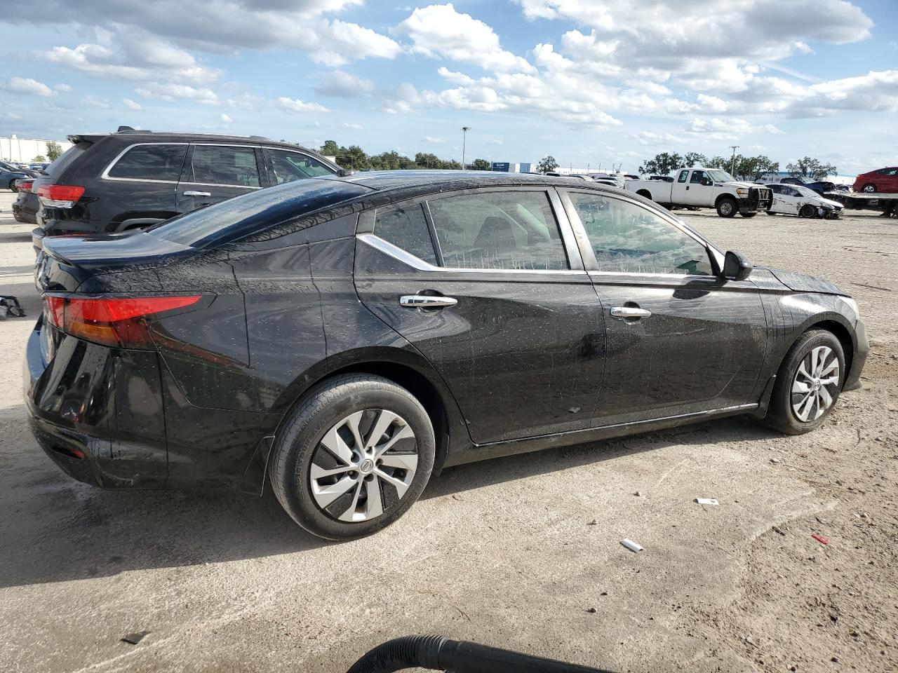 Obraz 3 z 2020 NISSAN ALTIMA S 2020 z VIN 1N4BL4BV7LC260131