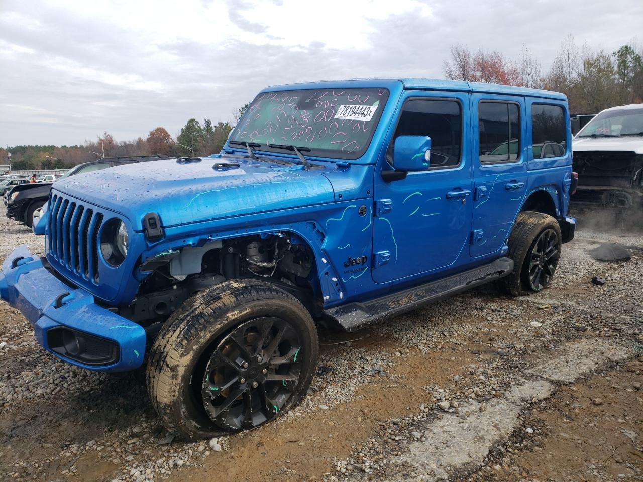 Изображение 1 2022 JEEP WRANGLER UNLIMITED SAHARA 2022 с VIN 1C4HJXENXNW116050