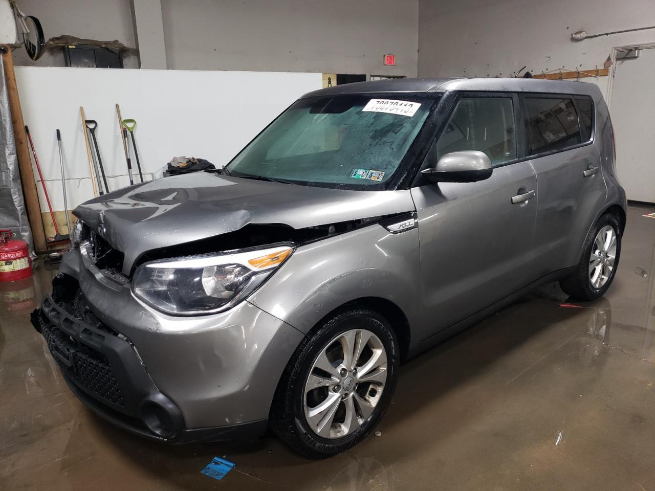 Image 1 of 2015 KIA SOUL + 2015 with VIN KNDJP3A59F7210348
