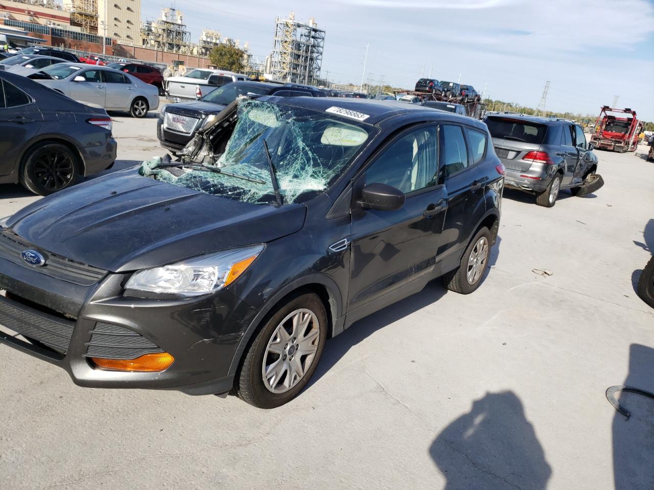 Image 1 of 2015 FORD ESCAPE S 2015 with VIN 1FMCU0F78FUA30382