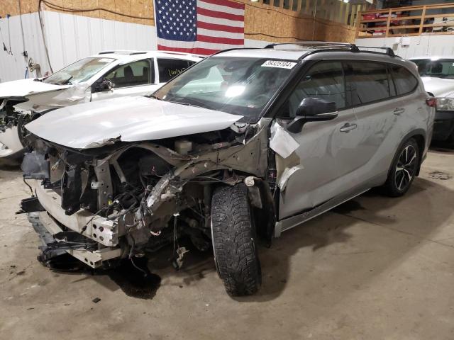 Obraz 2022 TOYOTA HIGHLANDER XSE 2022