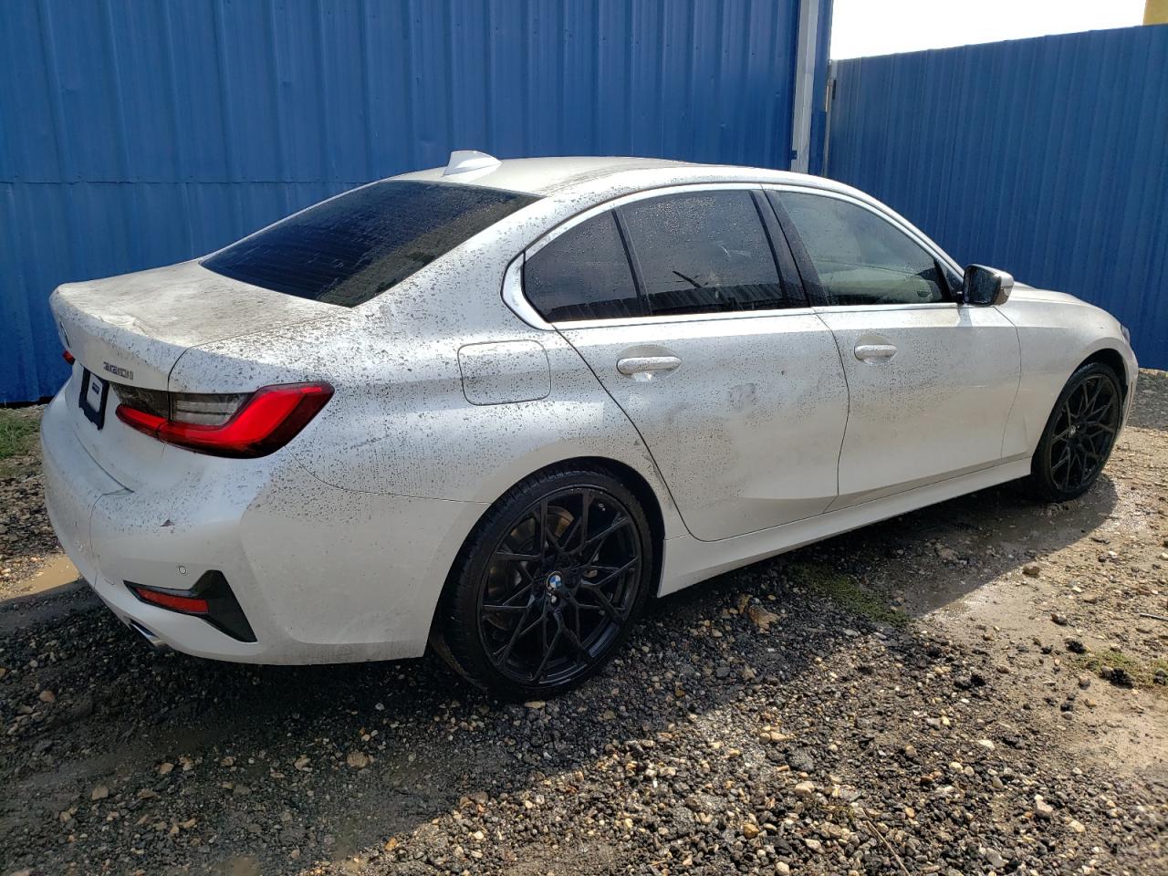Изображение 3 2021 BMW 330I  2021 с VIN 3MW5R1J07M8B54004