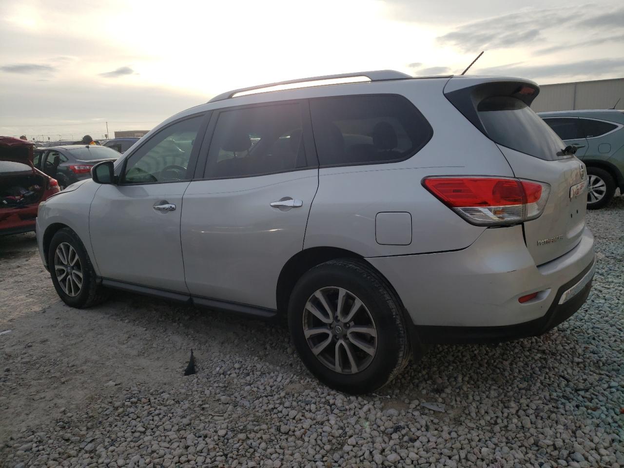 Image 2 of 2015 NISSAN PATHFINDER S 2015 with VIN 5N1AR2MN5FC690245