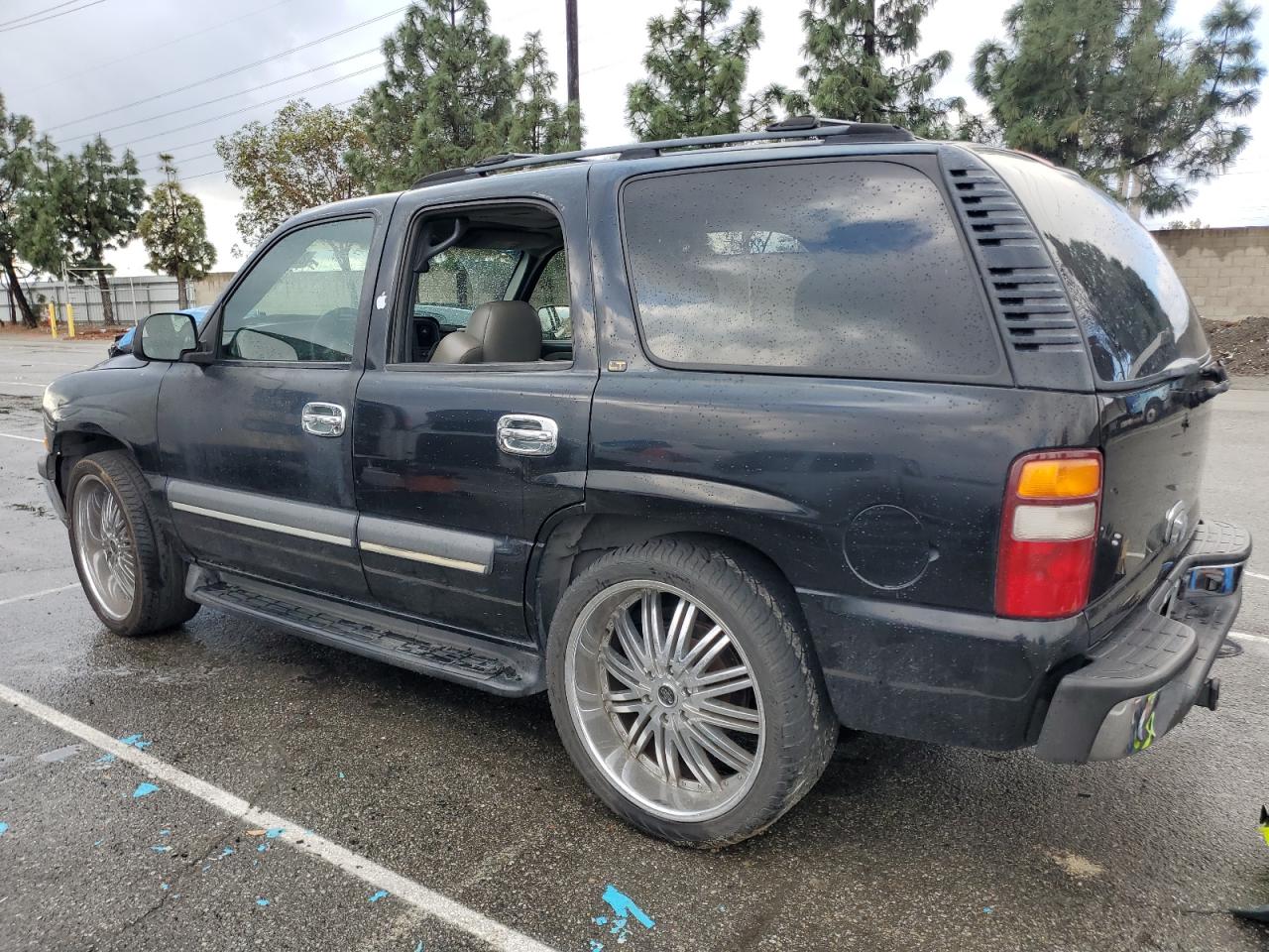 Изображение 2 2002 CHEVROLET TAHOE C1500 2002 с VIN 1GNEC13T82R310945