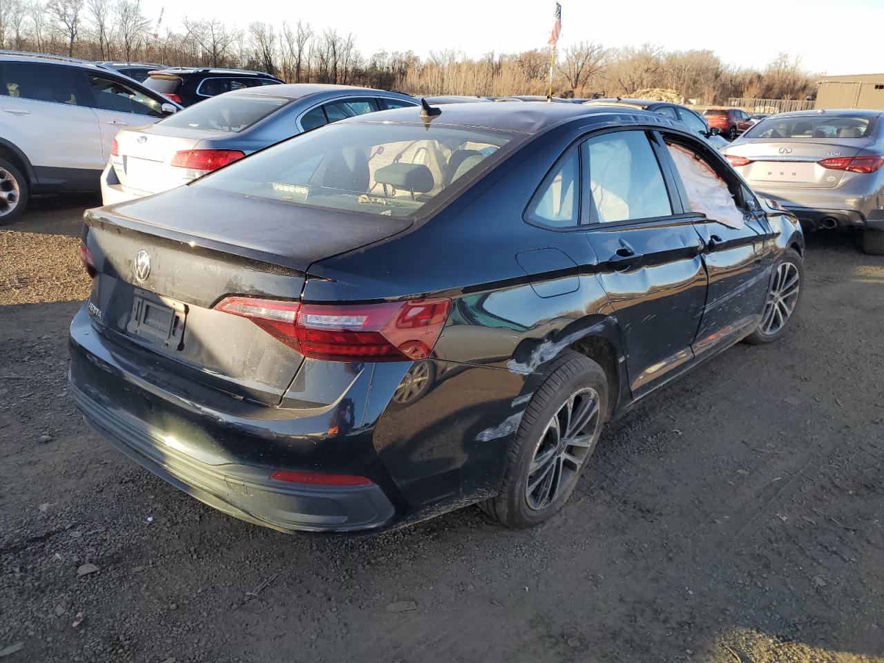 Изображение 3 2022 VOLKSWAGEN JETTA SPORT 2022 с VIN 3VWAM7BU6NM013791