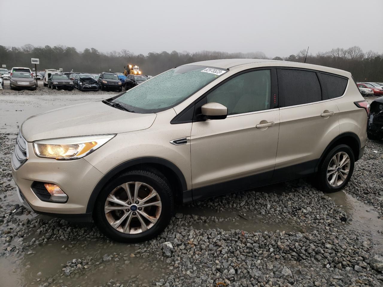 Изображение 1 2017 FORD ESCAPE SE 2017 с VIN 1FMCU0GD1HUD03766