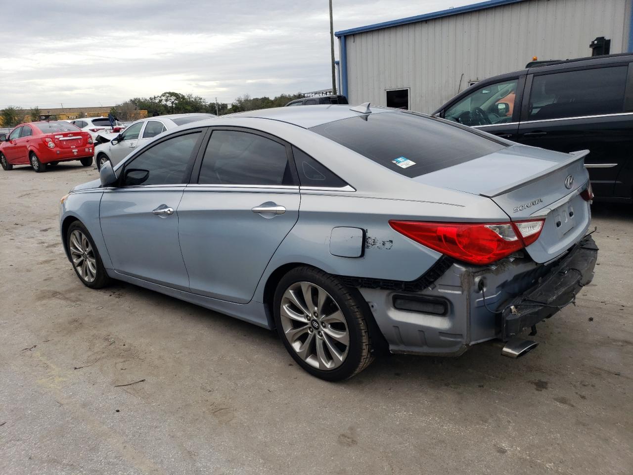 Image 2 of 2012 HYUNDAI SONATA SE 2012 with VIN 5NPEC4AC6CH438963