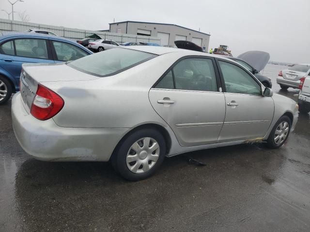 Obraz 3 z 2003 TOYOTA CAMRY LE 2003 z VIN 4T1BE32K83U737370
