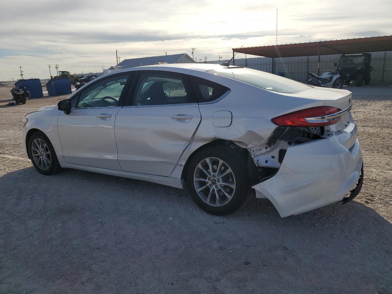 Obraz 2 z 2017 FORD FUSION SE 2017 z VIN 3FA6P0H78HR246867