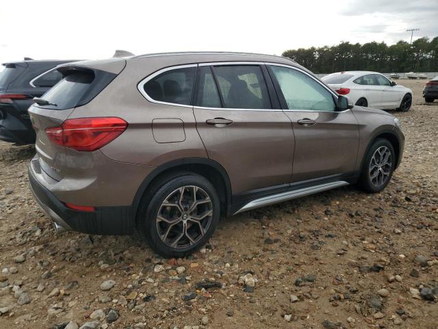Obraz 3 z 2020 BMW X1 XDRIVE28I 2020 z VIN WBXJG9C04L5P84144