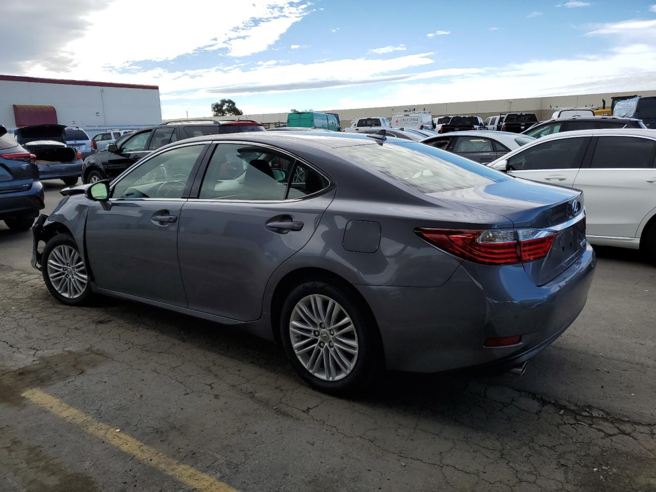 Image 2 of 2013 LEXUS ES 350 2013 with VIN JTHBK1GG7D2017818