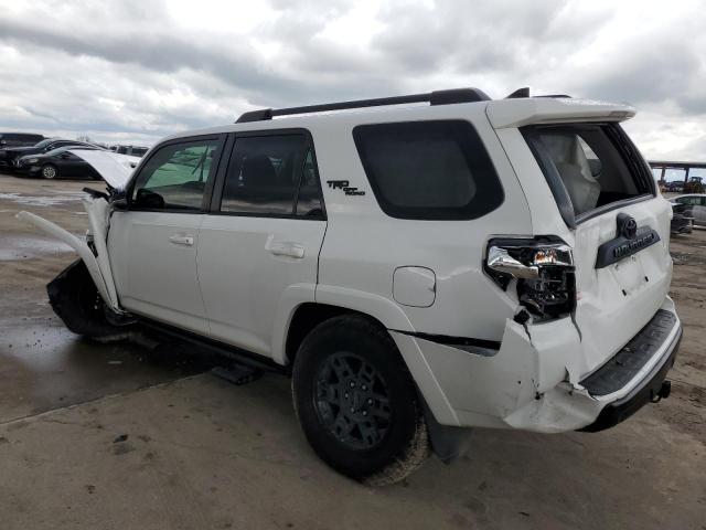 Изображение 2 2019 TOYOTA 4RUNNER SR5 2019 с VIN JTEBU5JR0K5638015