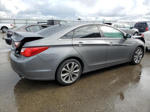 Obraz 3 z 2013 HYUNDAI SONATA SE 2013 z VIN 5NPEC4AB8DH762814
