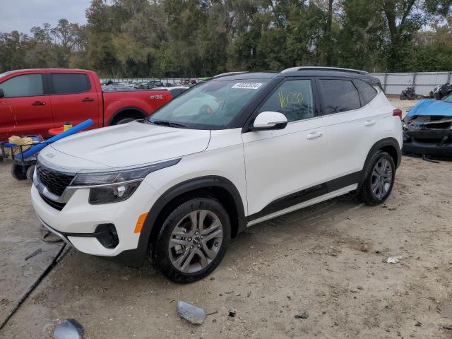 Image 1 of 2023 KIA SELTOS S 2023 with VIN KNDEU2AA6P7372361