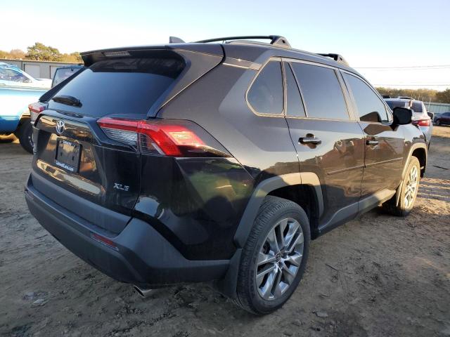 Obraz 3 z 2021 TOYOTA RAV4 XLE PREMIUM 2021 z VIN 2T3C1RFV3MC129239
