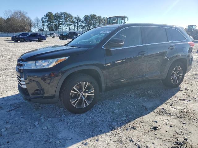 Image 1 of 2017 TOYOTA HIGHLANDER LE 2017 with VIN 5TDZARFH9HS031570