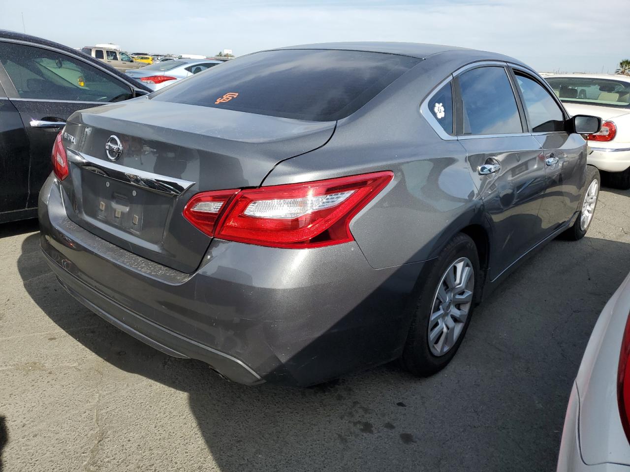 Obraz 3 z 2016 NISSAN ALTIMA 2.5 2016 z VIN 1N4AL3AP4GN330784