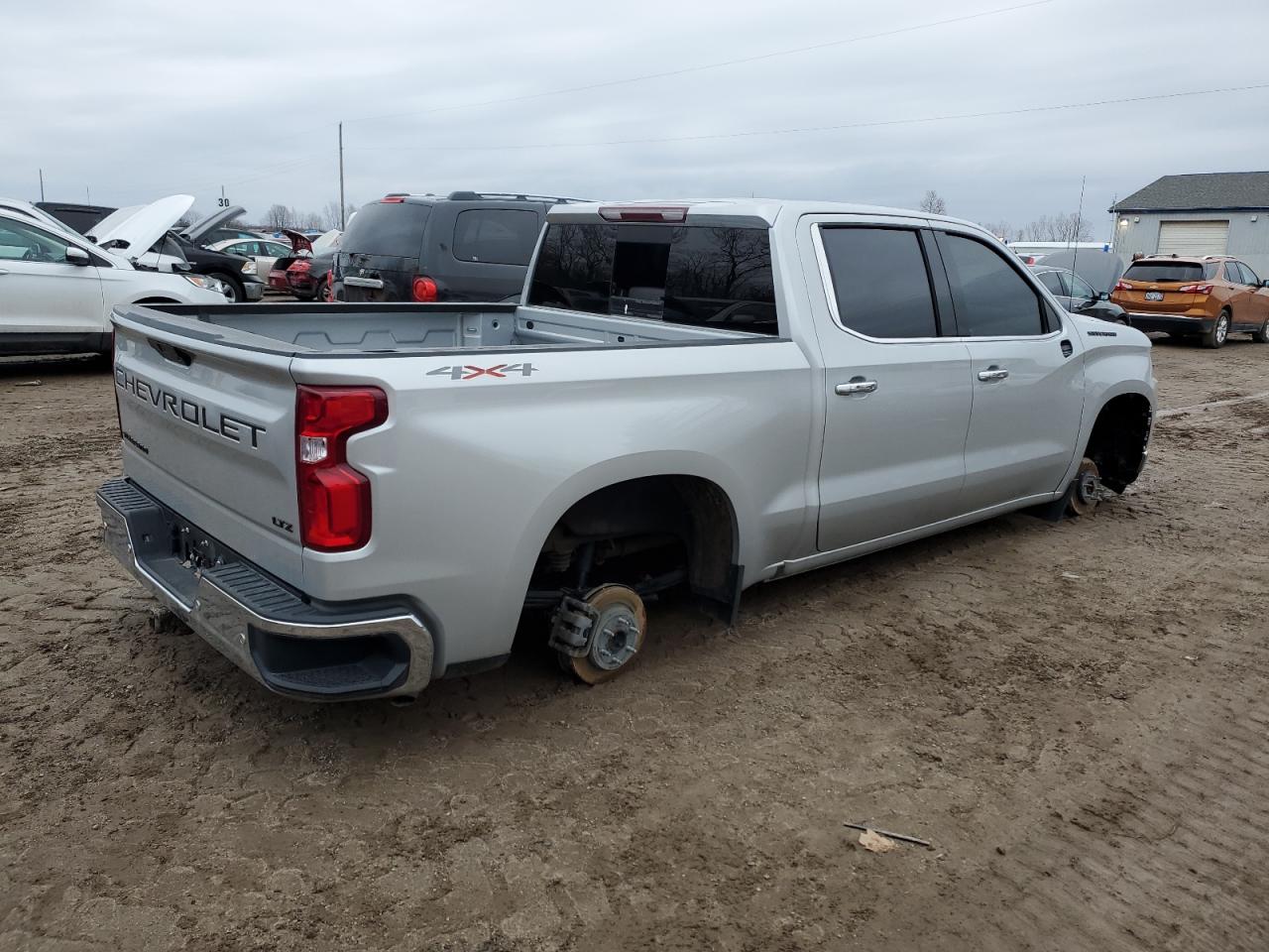 Obraz 3 z 2022 CHEVROLET SILVERADO LTD K1500 LTZ 2022 z VIN 1GCUYGED3NZ170628