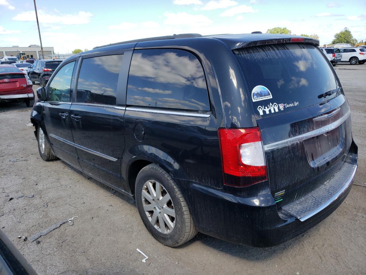Obraz 2 z 2014 CHRYSLER TOWN & COUNTRY TOURING 2014 z VIN 2C4RC1BG5ER358996