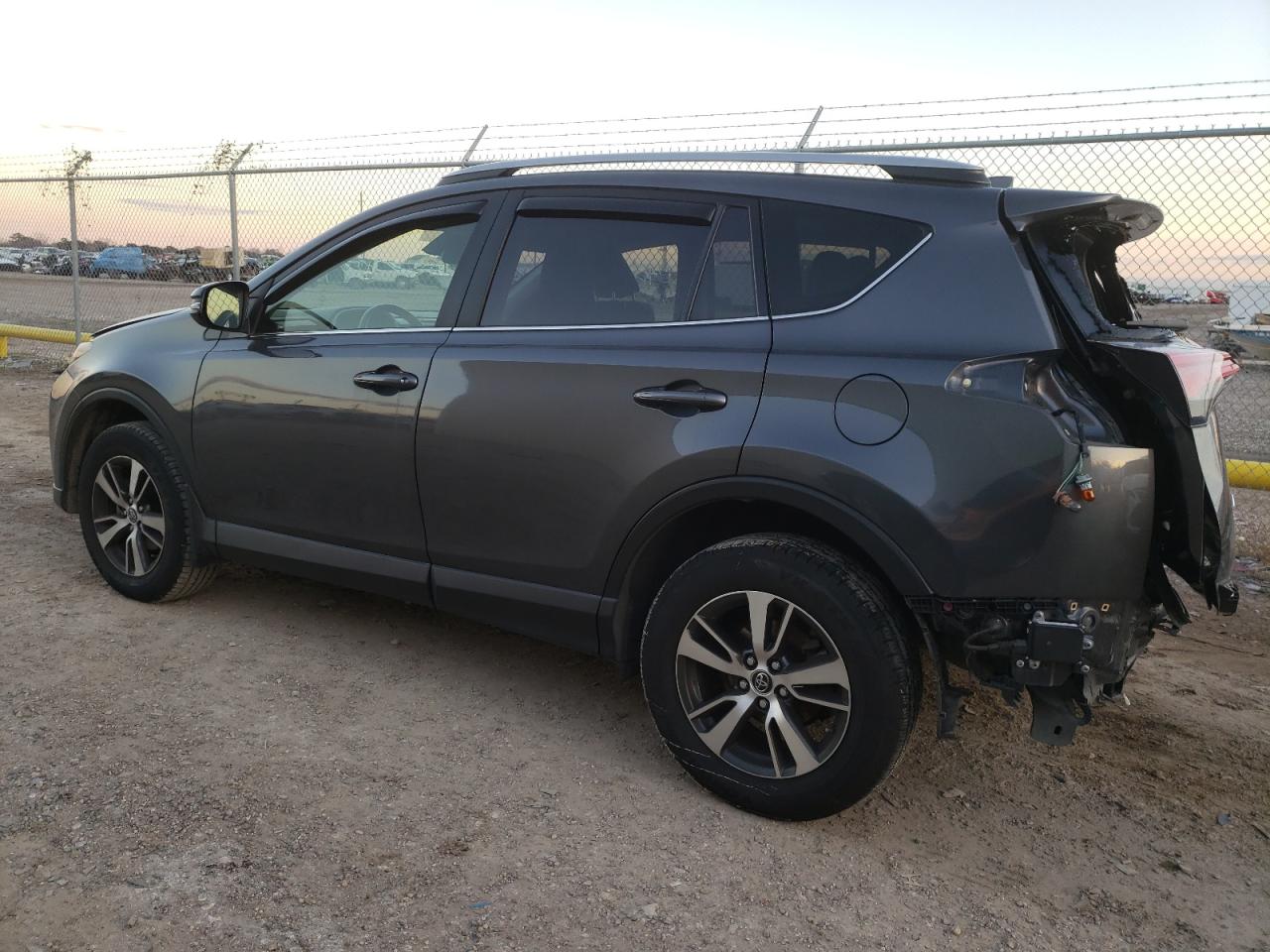 Image 2 of 2018 TOYOTA RAV4 ADVENTURE 2018 with VIN JTMWFREV2JD110219