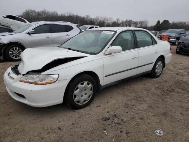 Image 1 of 1998 HONDA ACCORD LX 1998 with VIN 1HGCG5648WA113053