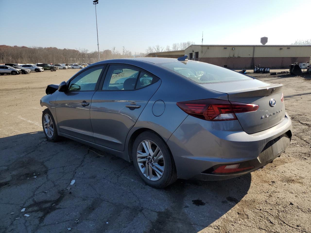 Obraz 2 z 2019 HYUNDAI ELANTRA SEL 2019 z VIN KMHD84LF5KU854040