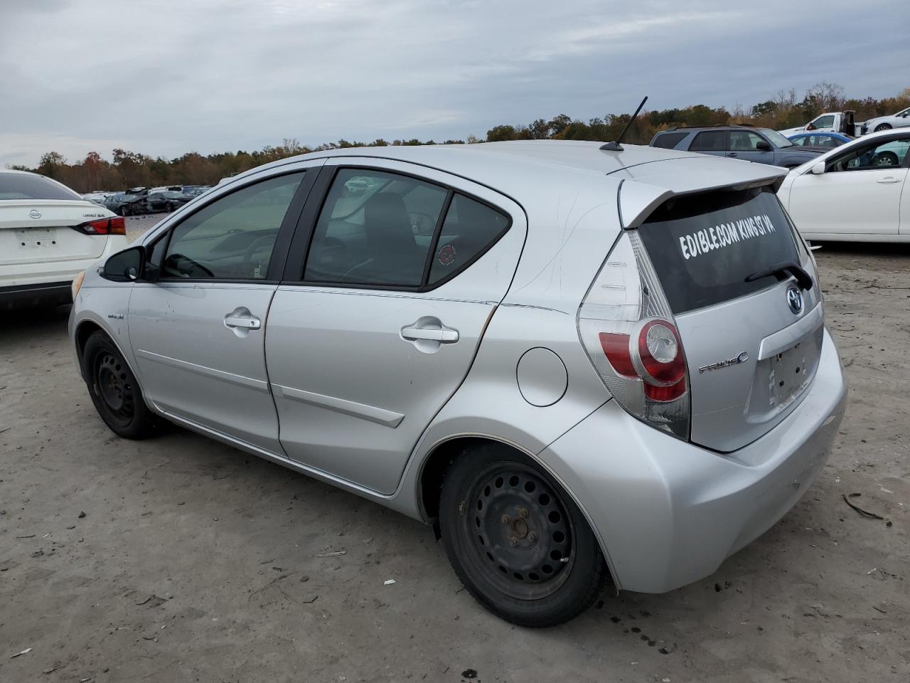 Obraz 2 z 2012 TOYOTA PRIUS C  2012 z VIN JTDKDTB35C1507173