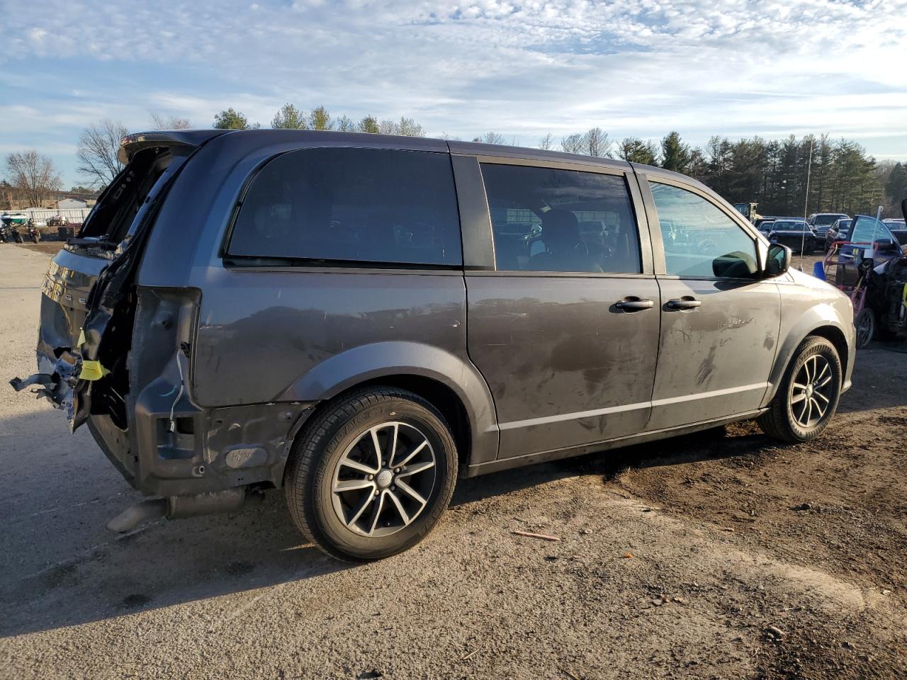 Image 3 of 2018 DODGE GRAND CARAVAN GT 2018 with VIN 2C4RDGEG6JR238422