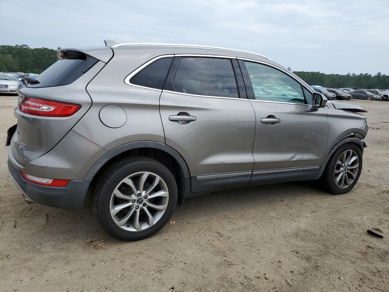 Obraz 3 z 2016 LINCOLN MKC SELECT 2016 z VIN 5LMCJ2C92GUJ04470