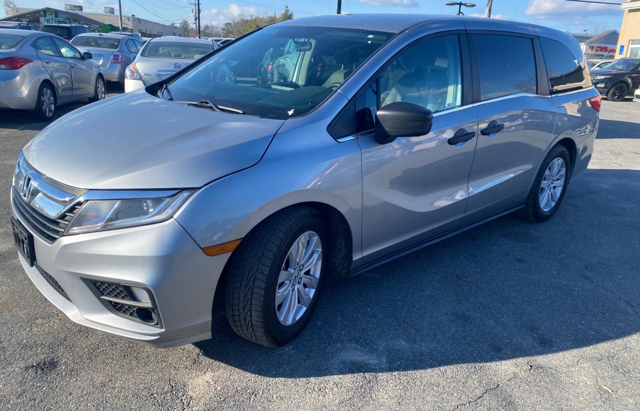 Image 2 of 2019 HONDA ODYSSEY LX 2019 with VIN 5FNRL6H20KB117511