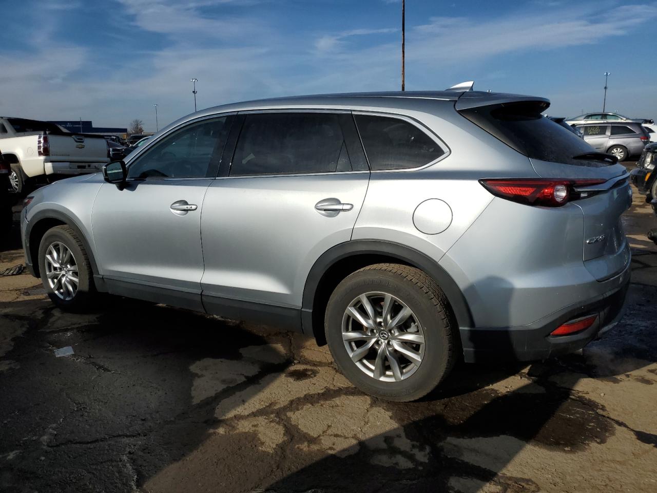 Image 2 of 2018 MAZDA CX-9 TOURING 2018 with VIN JM3TCACY6J0219209